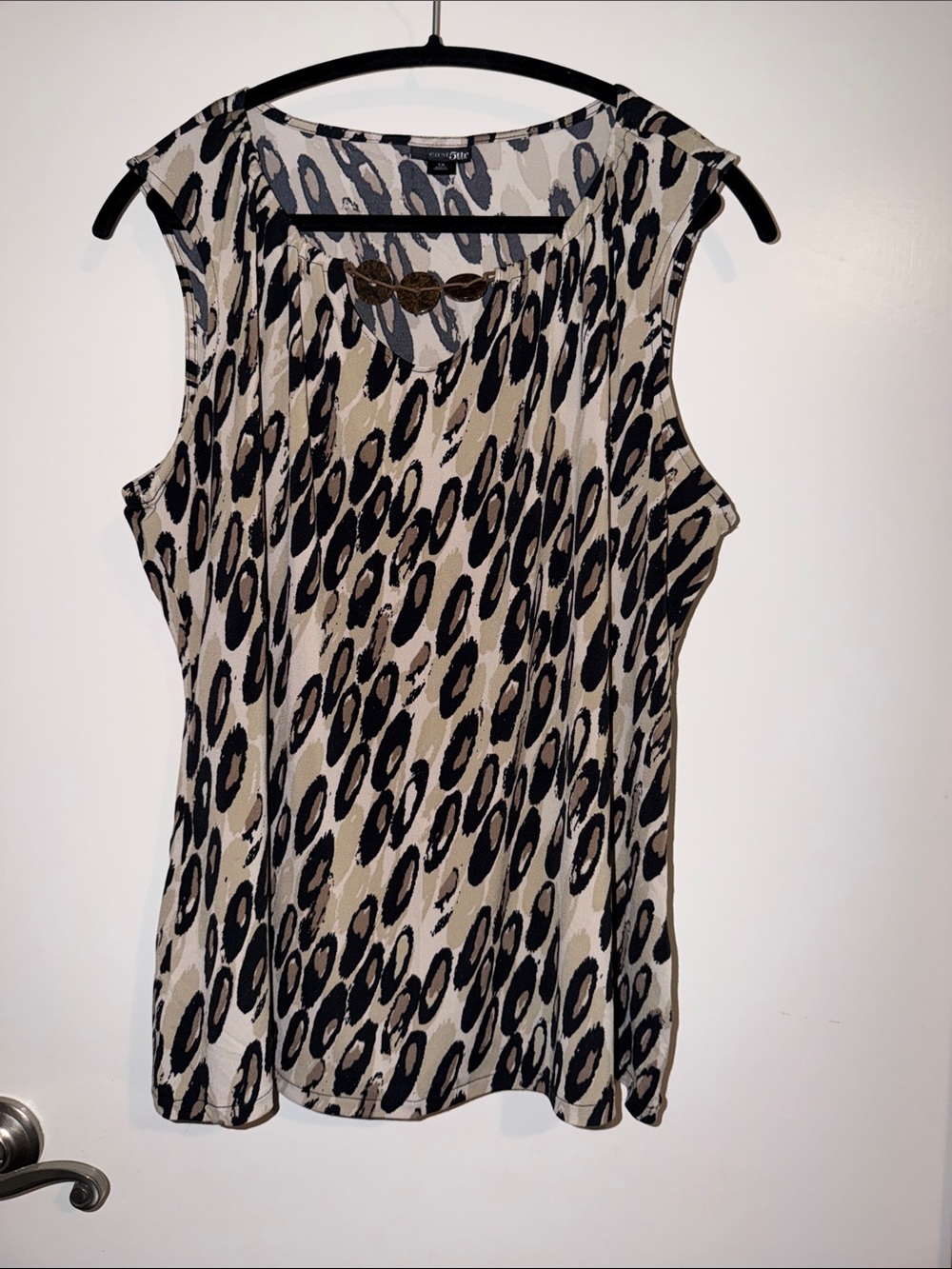 East 5th Beige and Black Leopard-Print Sleeveless Tank